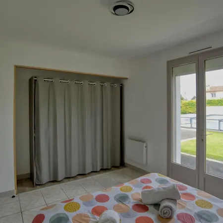 Nyaraló Le Refuge De - Maison 6 Personnes - Piscine *