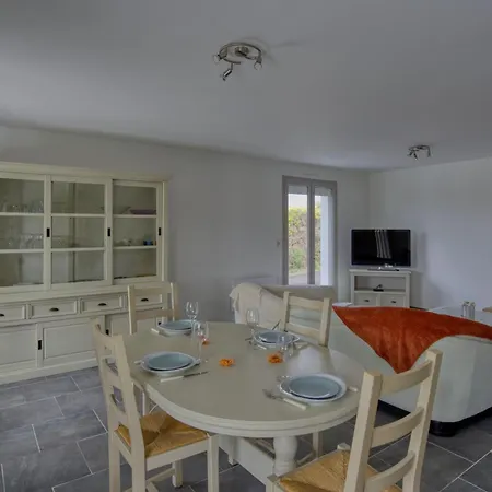 Nyaraló Le Refuge De - Maison 6 Personnes - Piscine