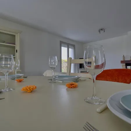 Le Refuge De - Maison 6 Personnes - Piscine